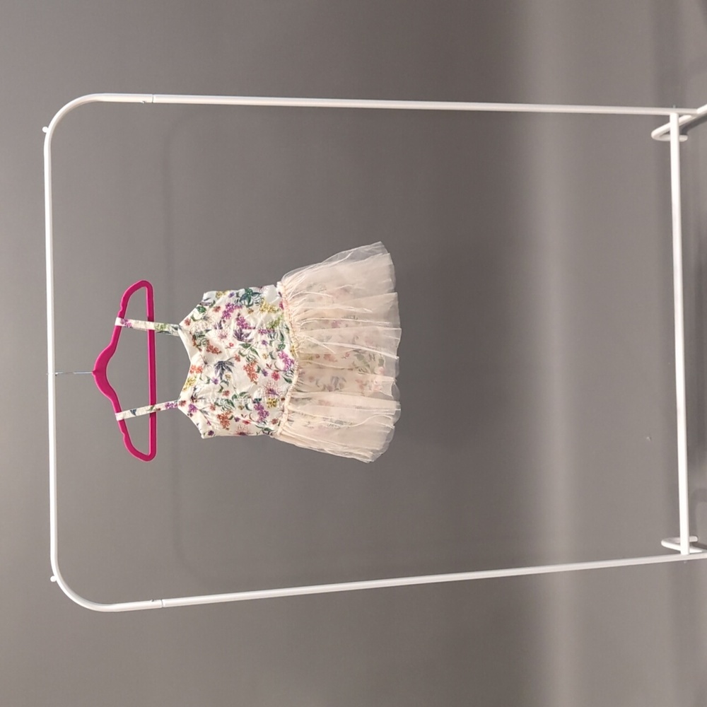 Nelly Stella size 6 floral dress
